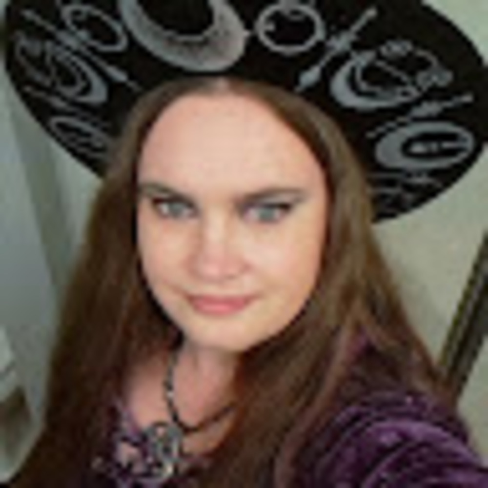 Meet your Posher, Tessa